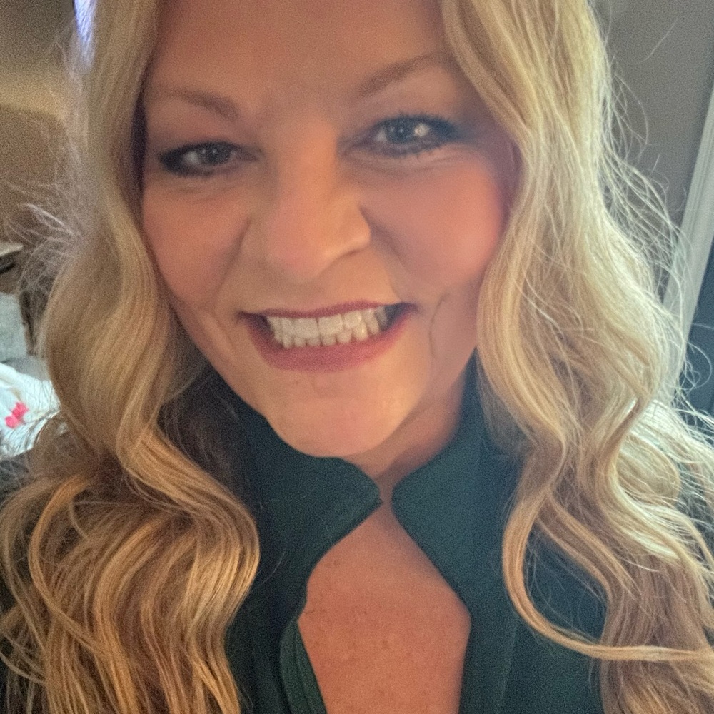 Meet your Posher, Amy